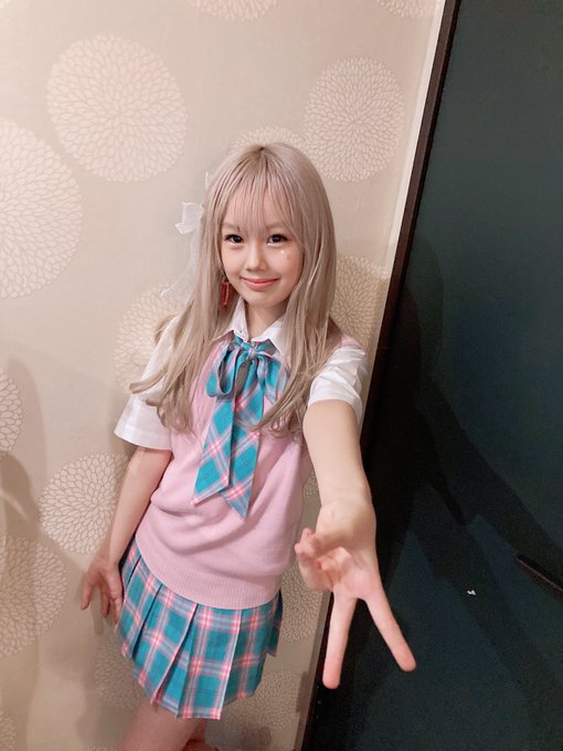 Twitterのコスプレ画像16