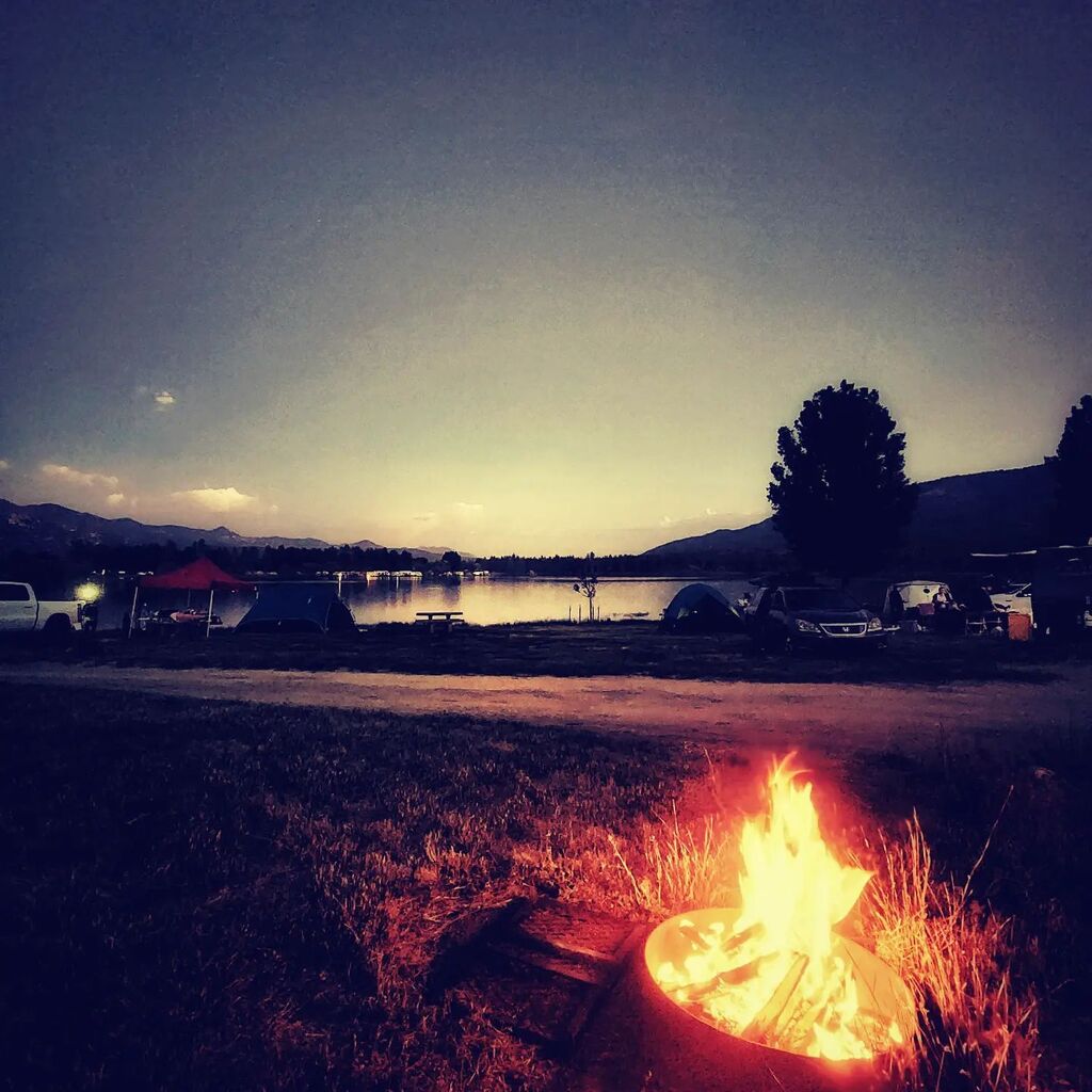 Blk_Wgn's tweet photo. Seems odd not to be at @overlandexpo this year, but the @wildandfree.foothills campout isn't so bad.
.
.
.
.
#FamilyOffTheMap #homeschool #GoExploreUSA #lakefront #camping #campingfamily #campinglife #familycamping #campout #homeschooling #homeschoolcurr… https://t.co/iGOHDNPubJ https://t.co/HH9gb1GXN4
