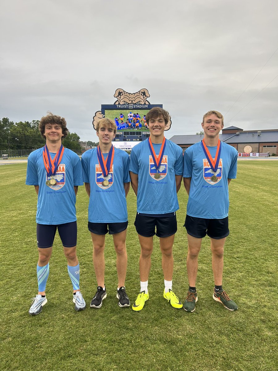 UAathletics's tweet photo. So proud of the @UAcharterschool Men’s track team finishes first for the 1st ever team track championship. Great job Cardinals!  @mitchpacy_3 @EzraMartin05 @EvanParduetrack @Nathanswinney25 @momof4boyz00 @FrashierJustin @cameronhudson53 @mphifer2 @JZUAHS https://t.co/RZ86gcCcGa