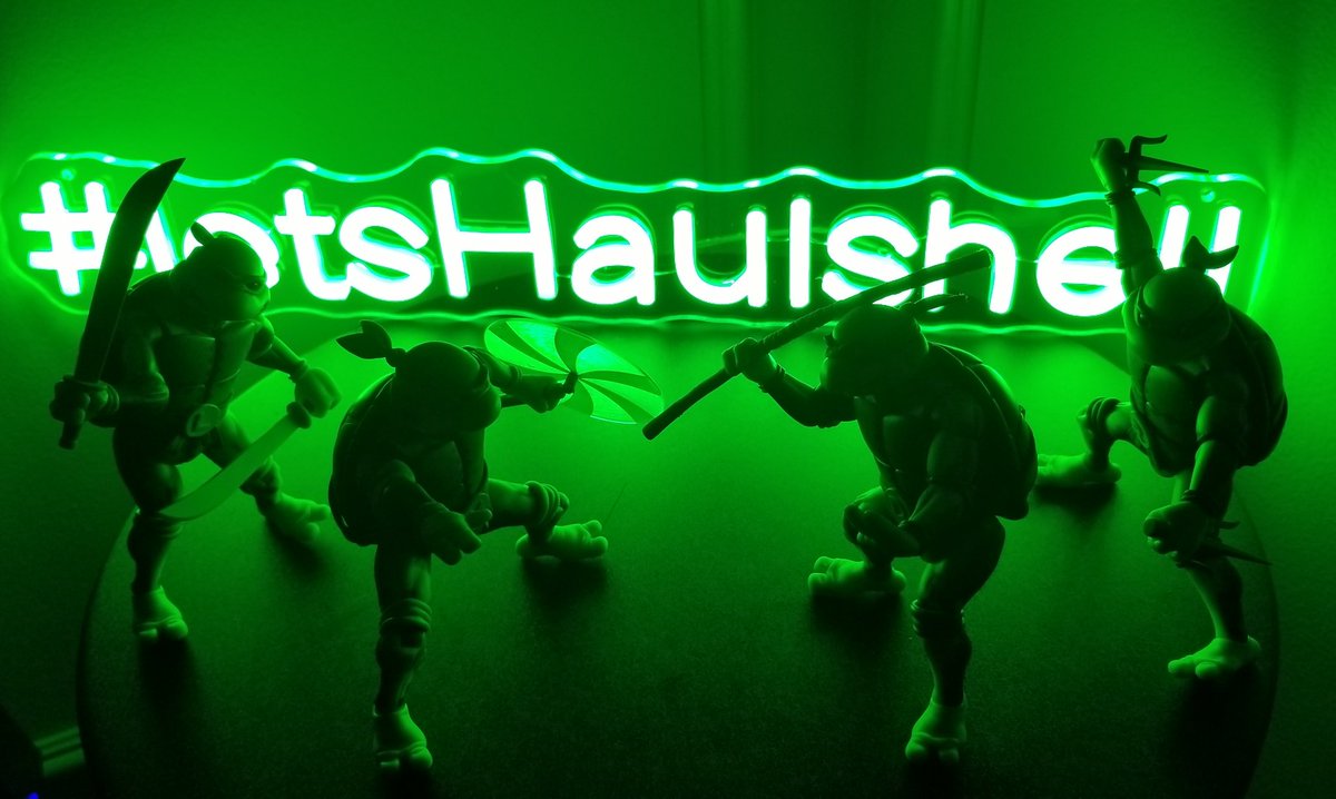 TurtleRecallPod's tweet image. Got the ultimate gift today! 

Thank you so much for all of you who've supported us over the years! 

#LetsHaulShell