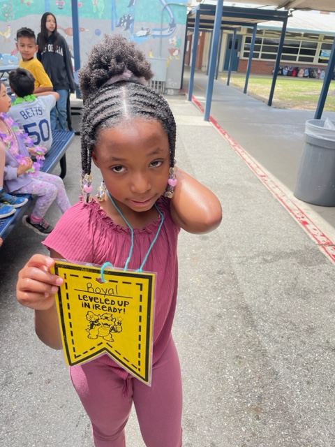 Hawthorne Elementary IB World School tweet media