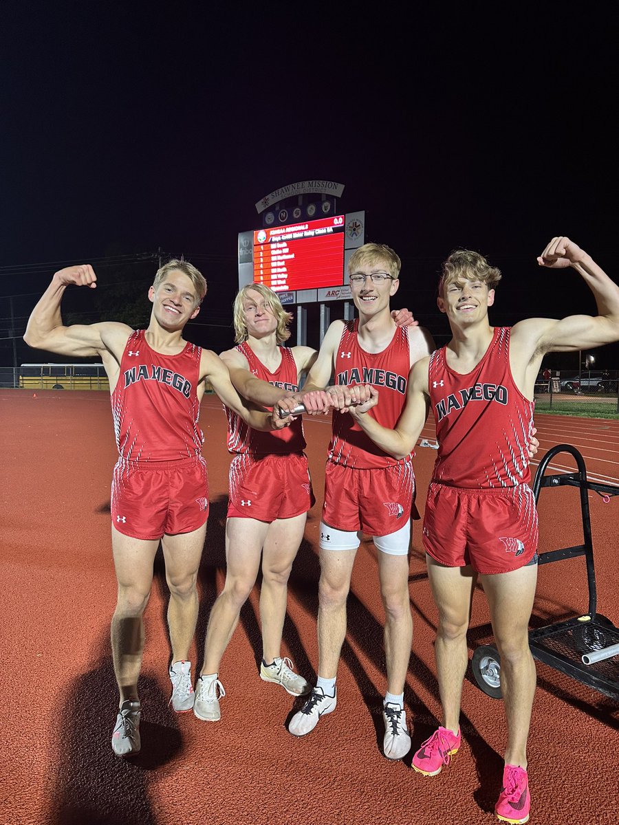 wamegotrack's tweet photo. What a way to finish the meet.  Men’s 4x4 regional champs. New school record by 3 secs. 3:21.19.  Harry, Jonny, Mason, Emery.  @WHSAthleticsOf1 https://t.co/C7YlVP30KL