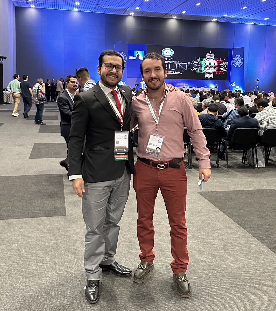 HegeltS's tweet photo. Brainstorm and planning future projects w/my friend @UroBruce and colleague,an expert in #Holep , the youngest in Latin America in this category. Wait for it!
#AEEP #EEP #CMUN23 #OrgulloCMUN #UroSoMe
@colmexuro @CAU_URO @ResidentesCAU @BecasCau @AmerUrological @SIU_urology https://t.co/akPdF1IjM9