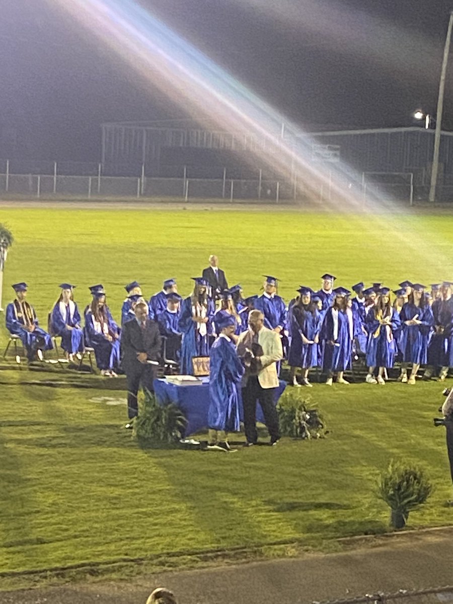 Easton Elliott tweet media