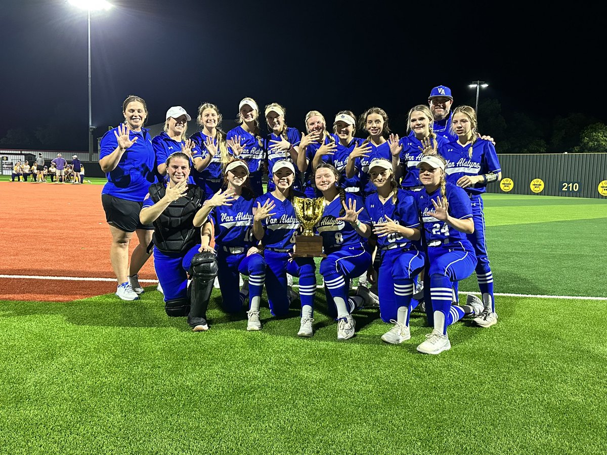 REGIONAL FINALISTS!!! After a two hour rain delay, we came out ready to play! So proud to be apart of this hard working team!