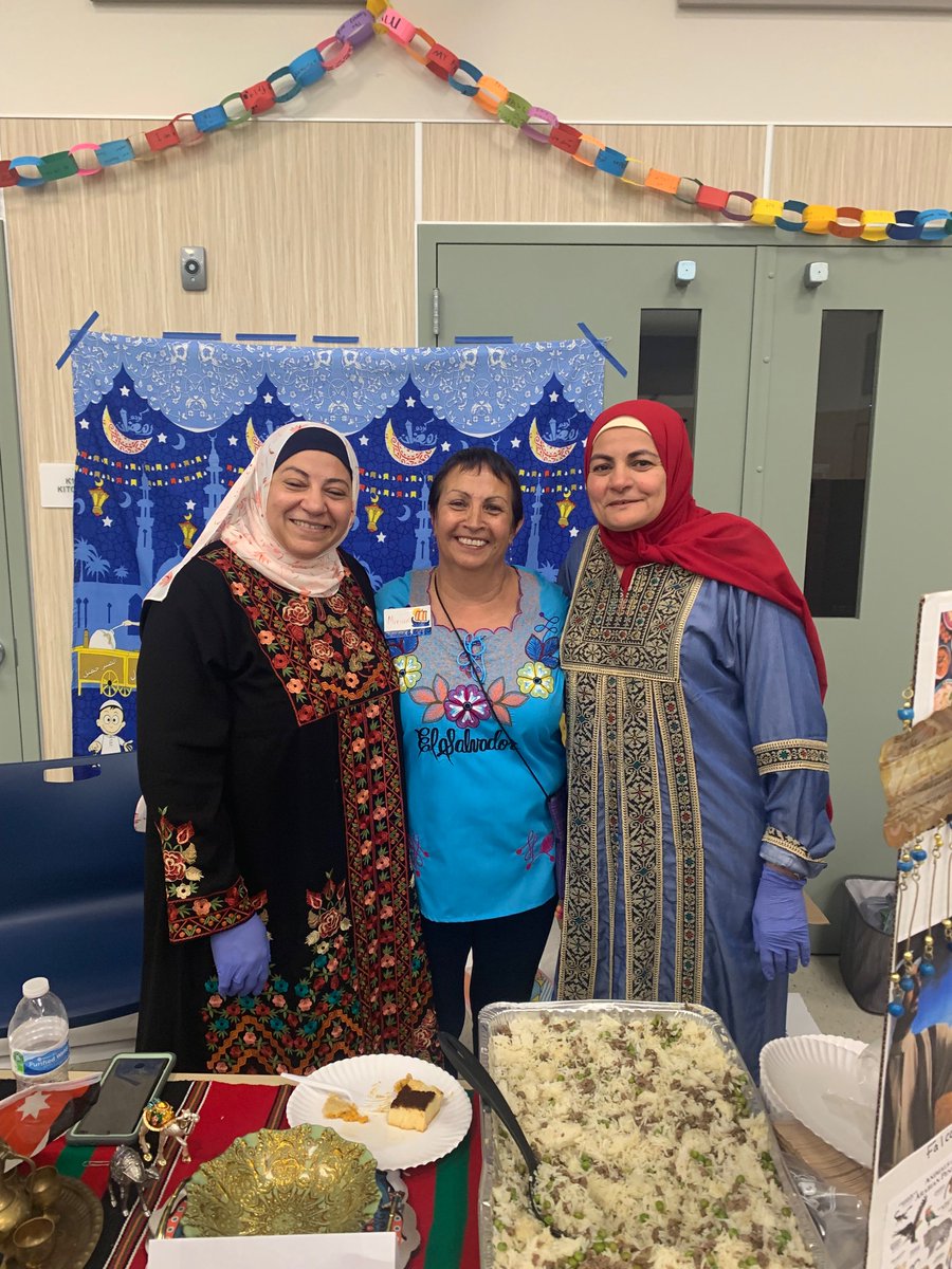 JMEtimberwolves's tweet photo. JME 1st Annual International Day Fair, presented by JME ELAC was a success! Thank you to our council members, staff, students, parents, and community that helped to create an event that was powerful and engaging for all! Check out our pics below. https://t.co/tbRRWkxLYM