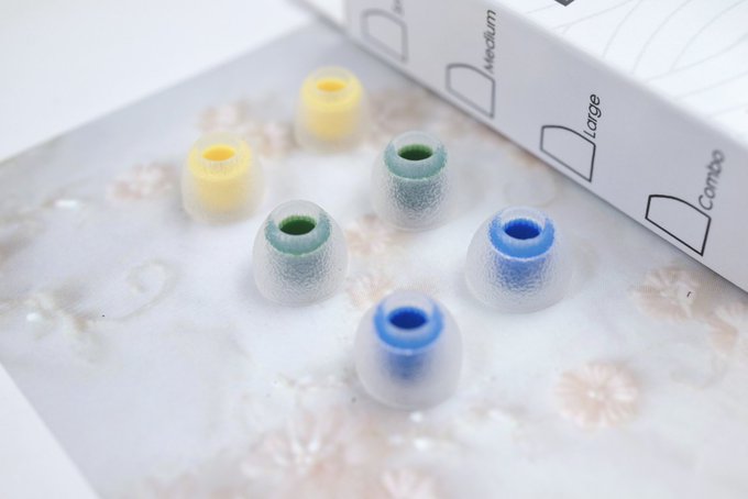 テスト TST Industries Integrated Taillight for Kawasaki ZX-6R 636