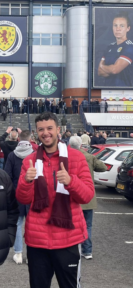 AndrewBruce2000's tweet photo. @JamTarts @loveholidays #jamtarts https://t.co/kgxR9ID221