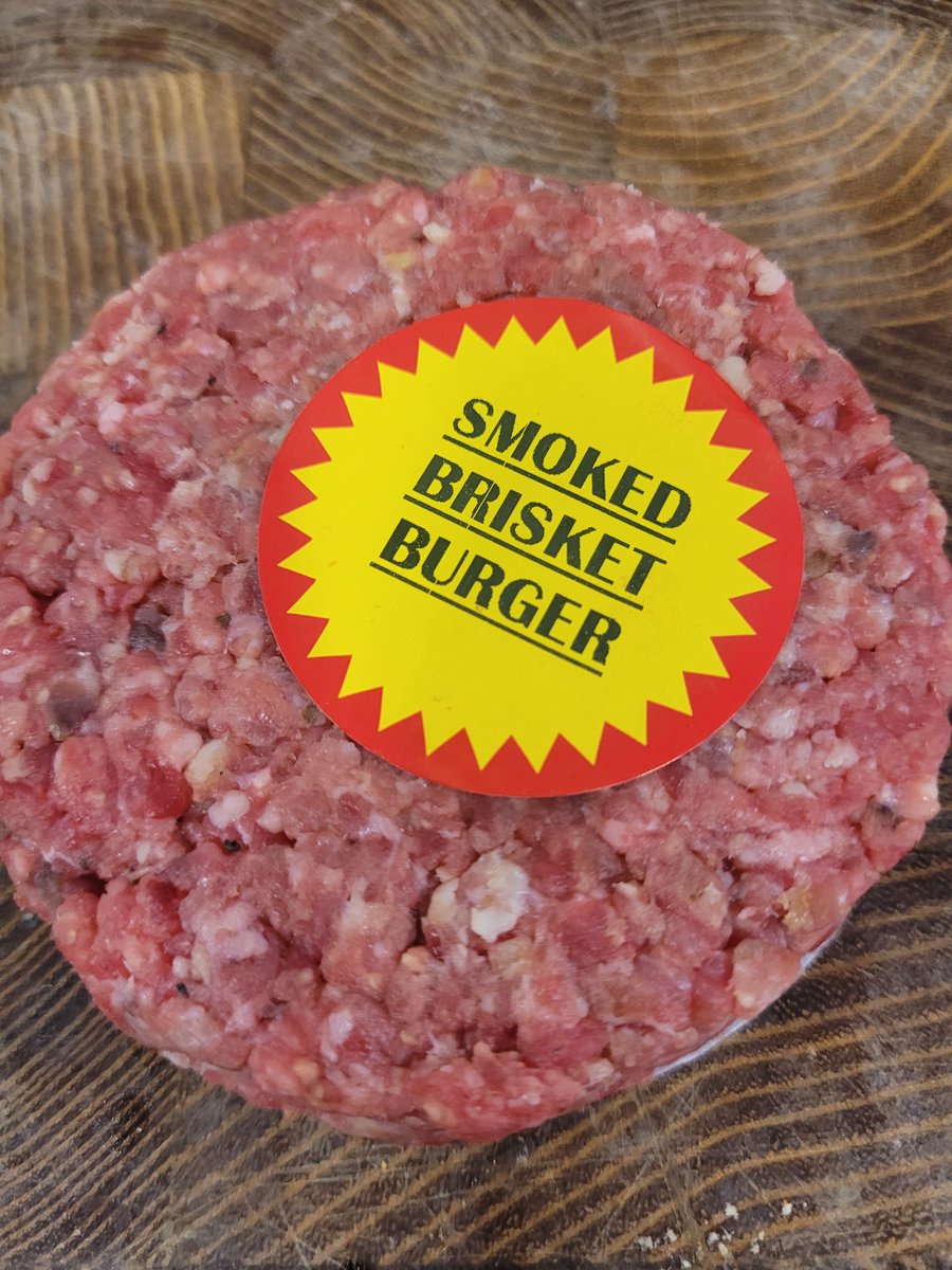 mccarthykanturk's tweet photo. Burger time. #realbutchers https://t.co/WkJ4Hfe0AB