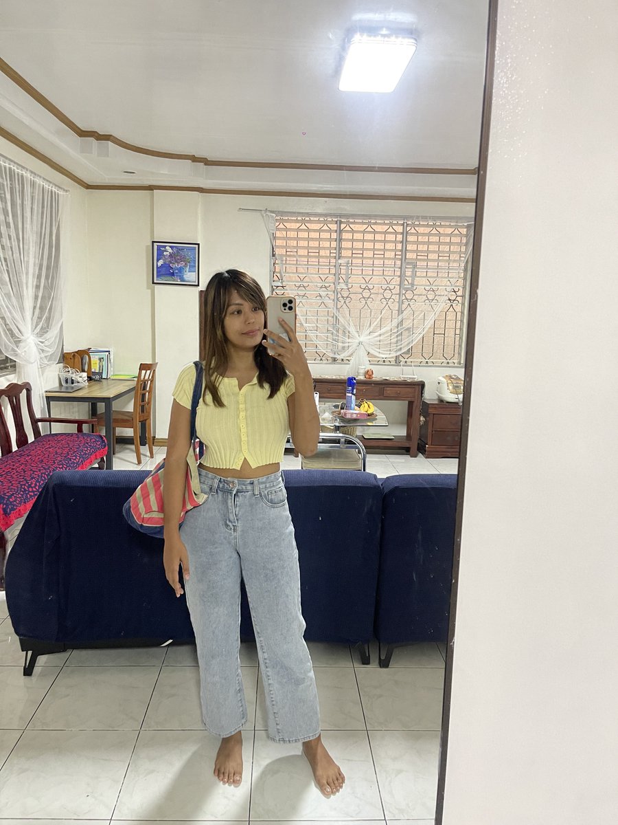Natashamorenaa's tweet photo. 昨日1日@manila_quezon_ で英語を習いに行きました♪
そしてMITの宿舎で一晩泊まったよー
留学してきた日本人方達も多かったな。 https://t.co/N71o7hDiIt