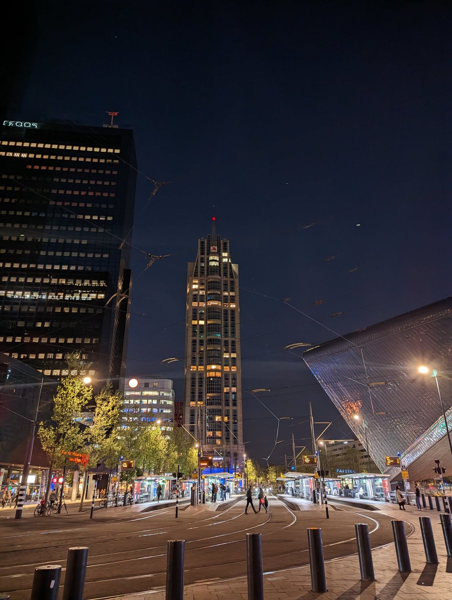 Rotterdam at night is 😍