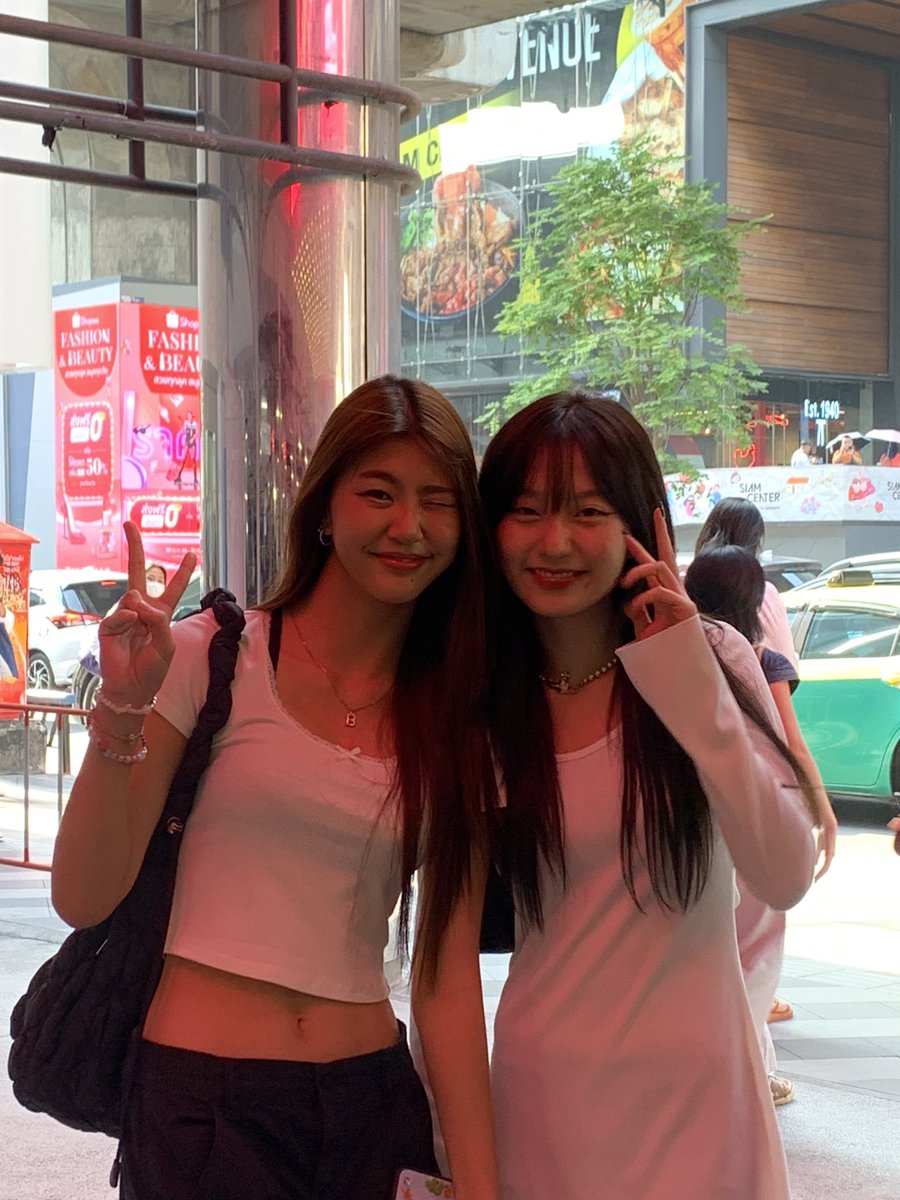 여름‎ ⋆ tweet media