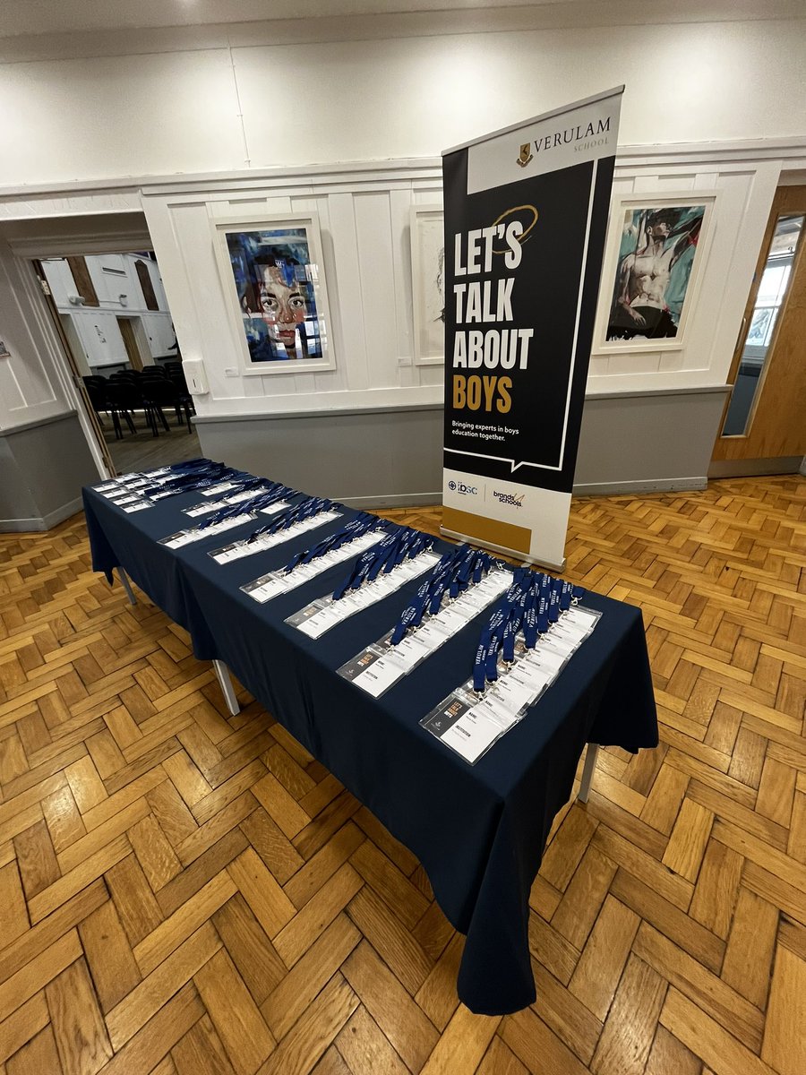 stephenbase67's tweet photo. @LTABoys @verulamschool Looking 👀 smart for a packed day Talking about Boys ✊ &amp; Education #SOCED https://t.co/IBRjwzD9Ug
