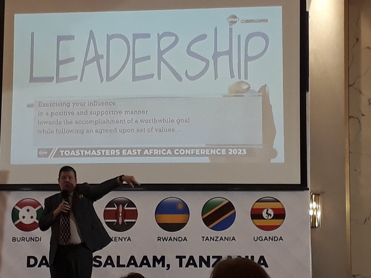 jesseainebyoona's tweet photo. "Leadership is the ability to exercise your influence in a positive and supportive manner towards the accomplishment of a worthwhile goal while following an agreed upon set of values and starting with your heart"- @toastmasters President @mattkinsey at @ToastmastersEA TEACON23 https://t.co/lrL866V5lL