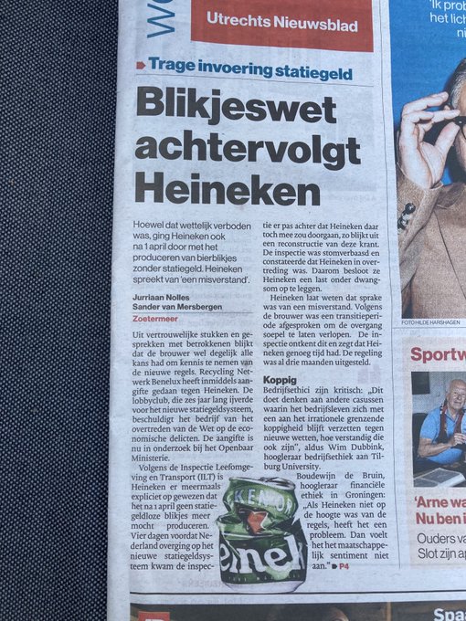 Matthijs85's tweet photo. Heineken wachtte bewust te lang met invoeren statiegeld
Reconstructie: https://t.co/G2ePITicCZ
Schandalig! https://t.co/QXw0hNjYxz
Dit soort gecalculeerde criminaliteit door megabedrijven moet de overheid veel steviger aanpakken! #statiegeld #heineken https://t.co/I2Vq1TEORw