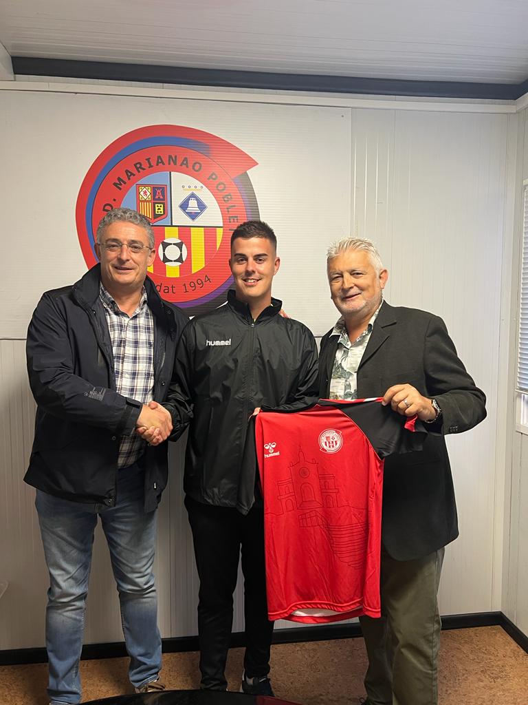 PRIMER EQUIPO🔴⚫
NUEVO PROYECTO!
El Amateur A inicia un nuevo proyecto en la persona de <a href="/Vitolo93/">Victor Rodríguez</a>. "Vitolo".
Técnico de la casa en diferentes equipos de nuestro fútbol base en estos últimos años y Coordinador de F-11.
Muchos éxitos como "míster" del Primer Equipo. 💪
#2cat3