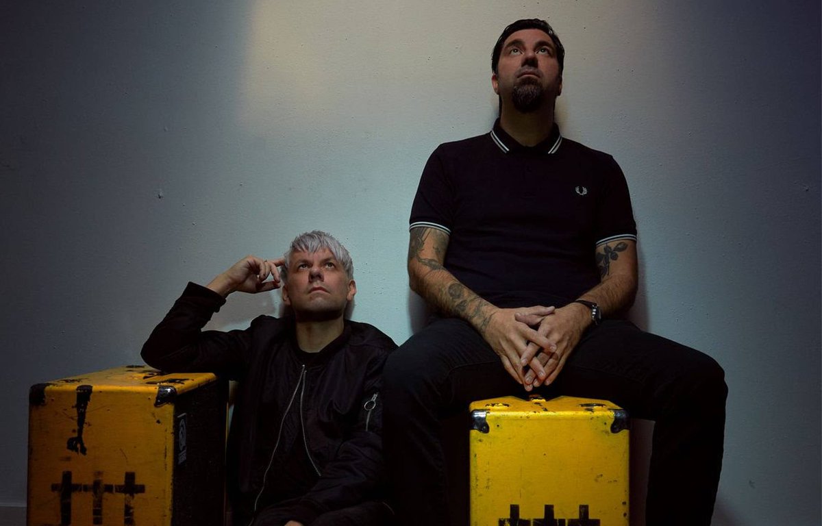 🔥 BOOM : On revient sur Twitter avec - en guise de petite friandise sonore - le nouvel EP de <a href="/CrossesMusic/">†††</a> 'Permanent Radiant', sorti il y a quelques semaines chez <a href="/warnermusic/">Warner Music Group</a>.

➡️ bit.ly/3pVmubg

#Rock #Electronica #Dreampop