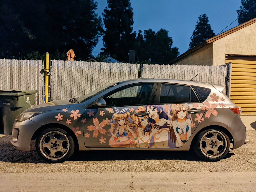 trashcanloli's tweet photo. Same car but 6 years apart 😳 https://t.co/cBP22w4Kui
