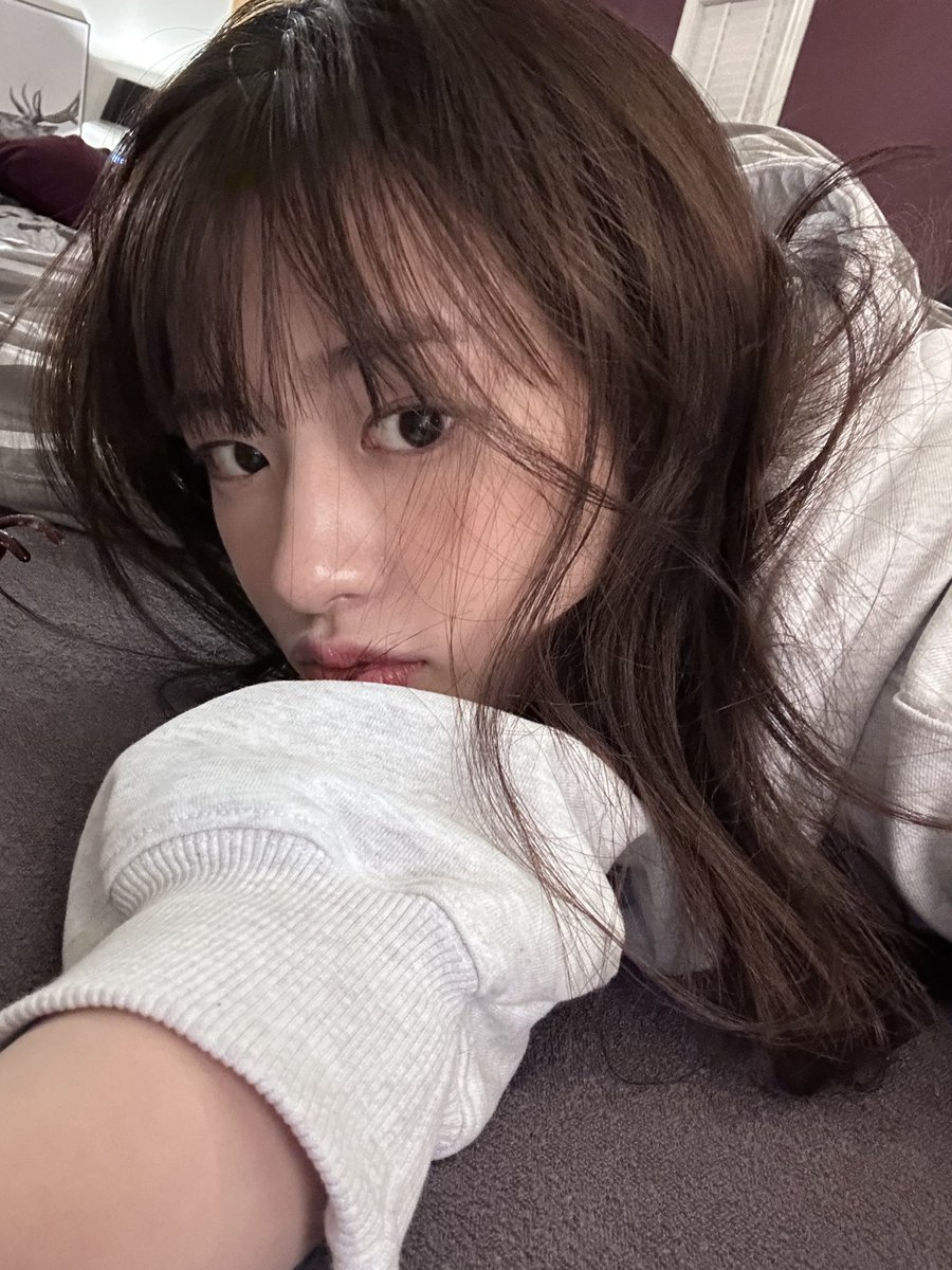 뒹굴뒹굴

#IVE #아이브 #ANYUJIN #안유진