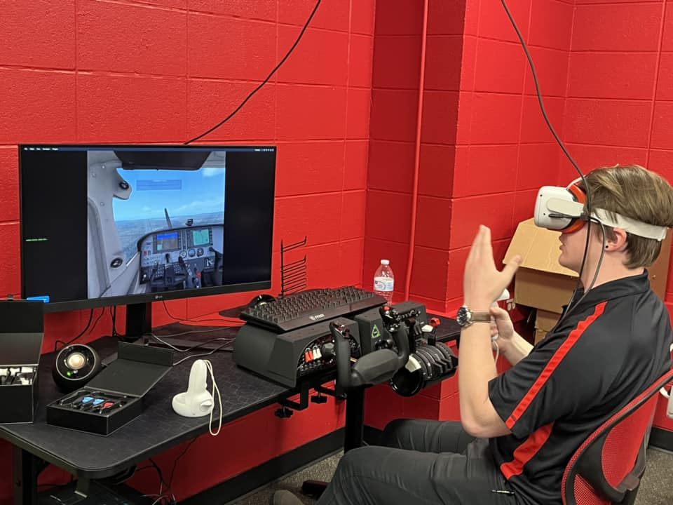 IEEE Chicago (@ieeechicago) on Twitter photo Some @ieee_eit attendees got the chance to see the aviation flight simulator, driving cockpit, see the Cessna planes and the control tower as part of the aviation tour
<a href="/LUaviation/">LewisU Aviation</a>! #eit2023 #ieeechicago #ieeer4 Some @ieee_eit attendees got the chance to see the aviation flight simulator, driving cockpit, see the Cessna planes and the control tower as part of the aviation tour
<a href="/LUaviation/">LewisU Aviation</a>! #eit2023 #ieeechicago #ieeer4