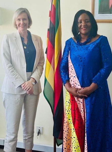 helene_rex's tweet photo. Good to finally be in #Zimbabwe. Great discussion w/Ministry of Women's Affairs, Chief Director Lillian Matsika. No country can achieve its potential or meet the challenges of the 21st century without the full &amp;equal participation of women &amp;men.
@WorldBankAfrica @WBG_Inclusion https://t.co/O66k79HaYP