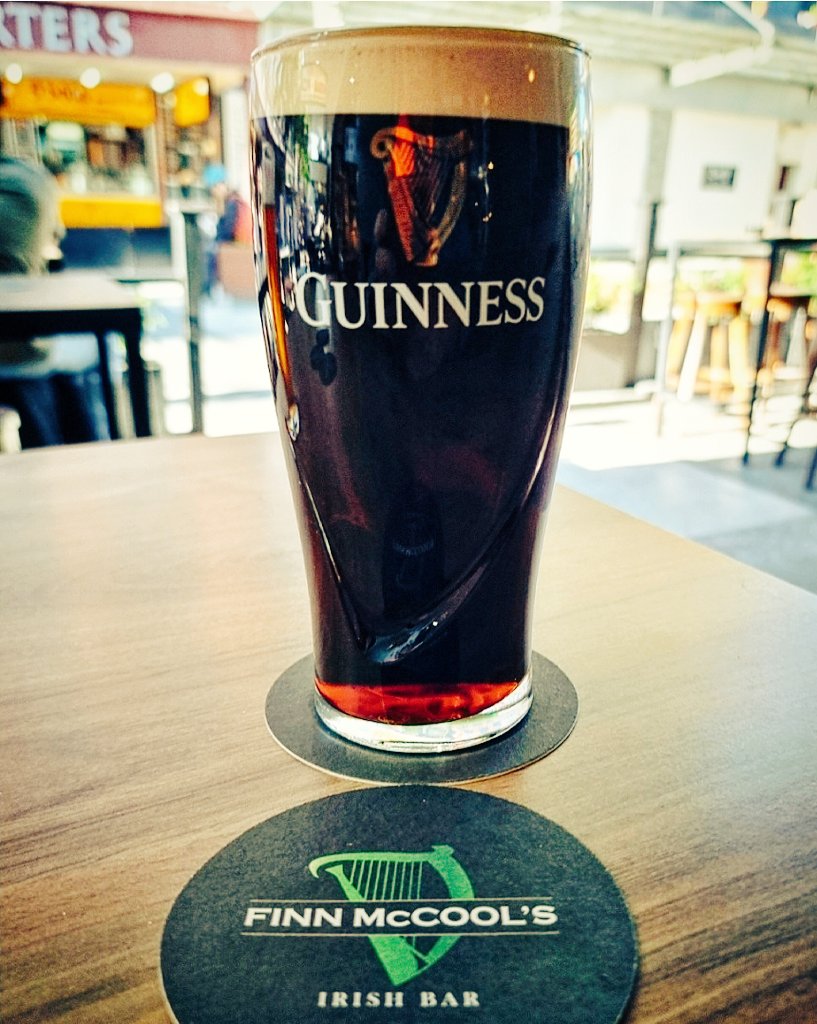 I am here drinking this, and loving it ... Slainté

#hubbytime #Guinness #ItsGoodForYou #Brisbane