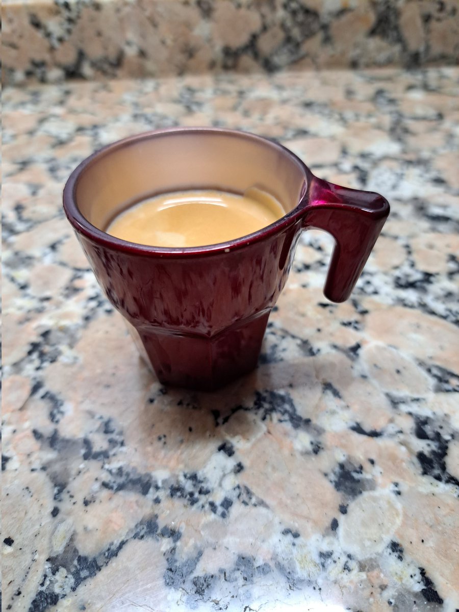Bon dia,  dia
Un #cafè?
#CoffeeTime #Coffeemorning
#CoffeeLovers #Coffee