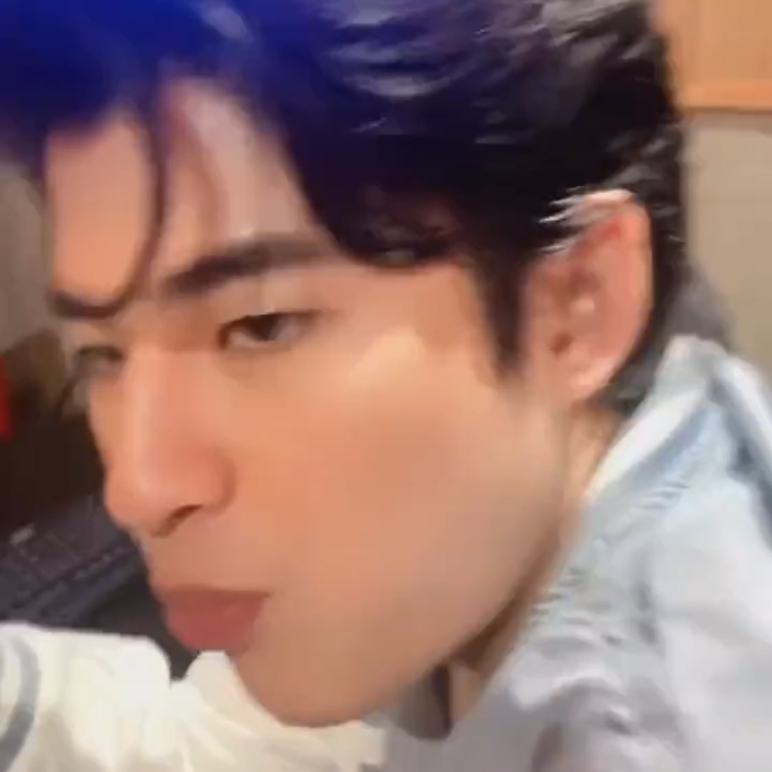 punnk__'s tweet photo. — Thread • อะโหยยย น้องสตางค์ขอเก็บพี่มาร์คไว้ในเมมหน่อยนะค้าบบ —

#satangks #mmarkpkk 
#มาร์คสตางค์ https://t.co/fJxor7rCa9
