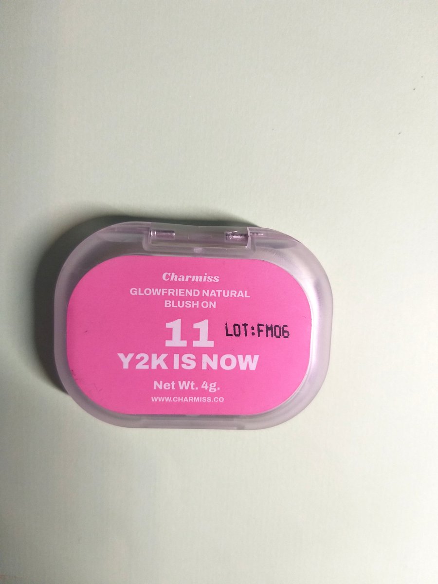 p0mqt's tweet photo. ส่งต่อบลัชออนของCharmiss สี11 y2k is now สีชมพูสดใสน่ารักมากค่า💖🎀 ใช้ไปน้อยมาก💟 ราคา89บาทรวมส่งค่ะ🌸💘
#ส่งต่อ #ส่งต่อเสื้อผ้า
#ส่งต่อเครื่องสำอาง #charmiss #ส่งต่อสกินแคร์ #ส่งต่อคสอ #ส่งต่อเครื่องสํา��างมือสอง #ส่งต่อ https://t.co/a5IWE1ULSH