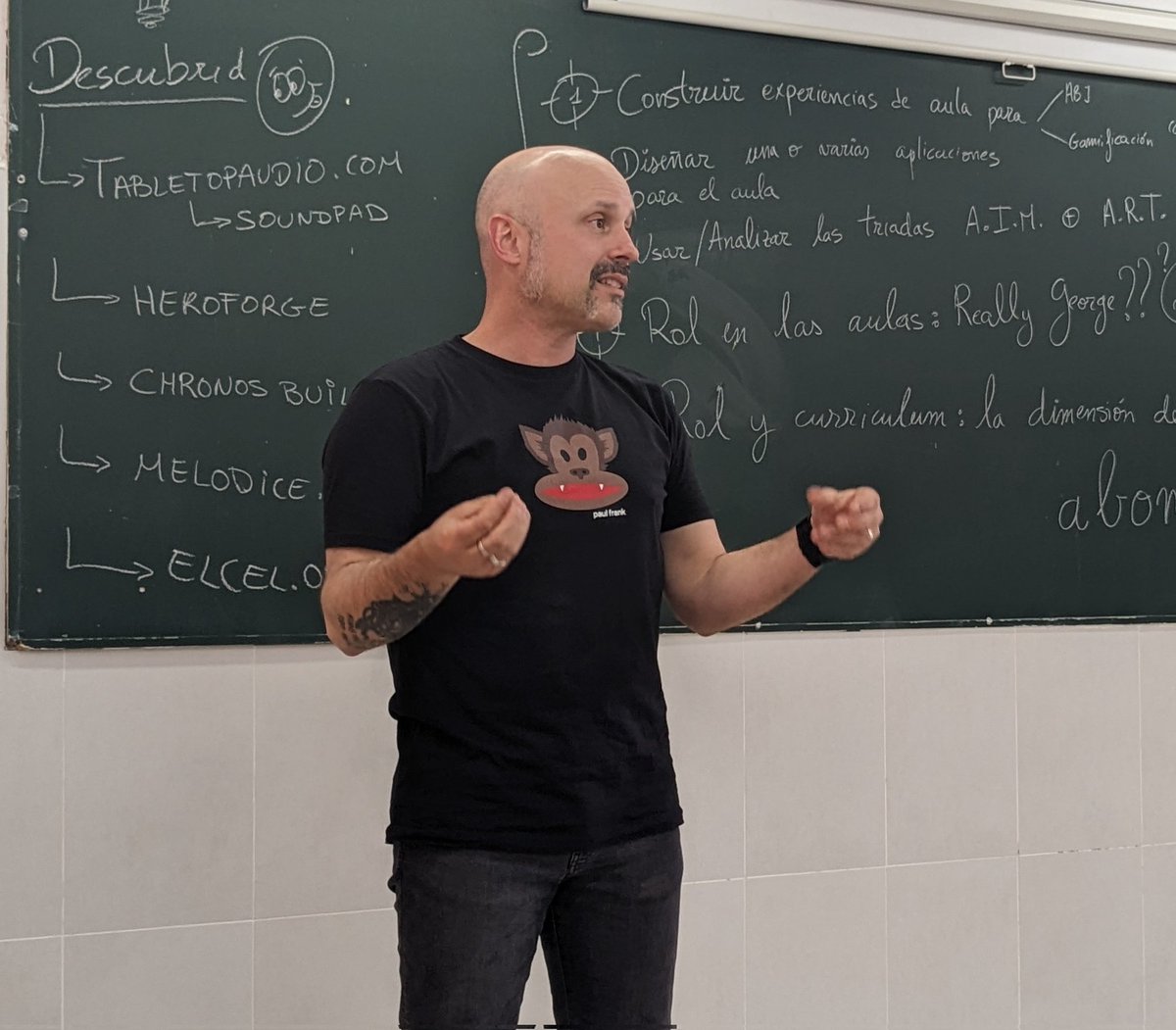 Un lujo cerrar el postgrado de #Gamificación de <a href="/MaecenasEyC/">Maecenas Educación</a> con el módulo de vinculación y análisis curricular.
Agradecido por la oportunidad de compartir mi experiencia y aprender de la suya. ☺️ #abj #roleplayingbasedlearning #AliceIsMissingSchoolProject  #Jueducación