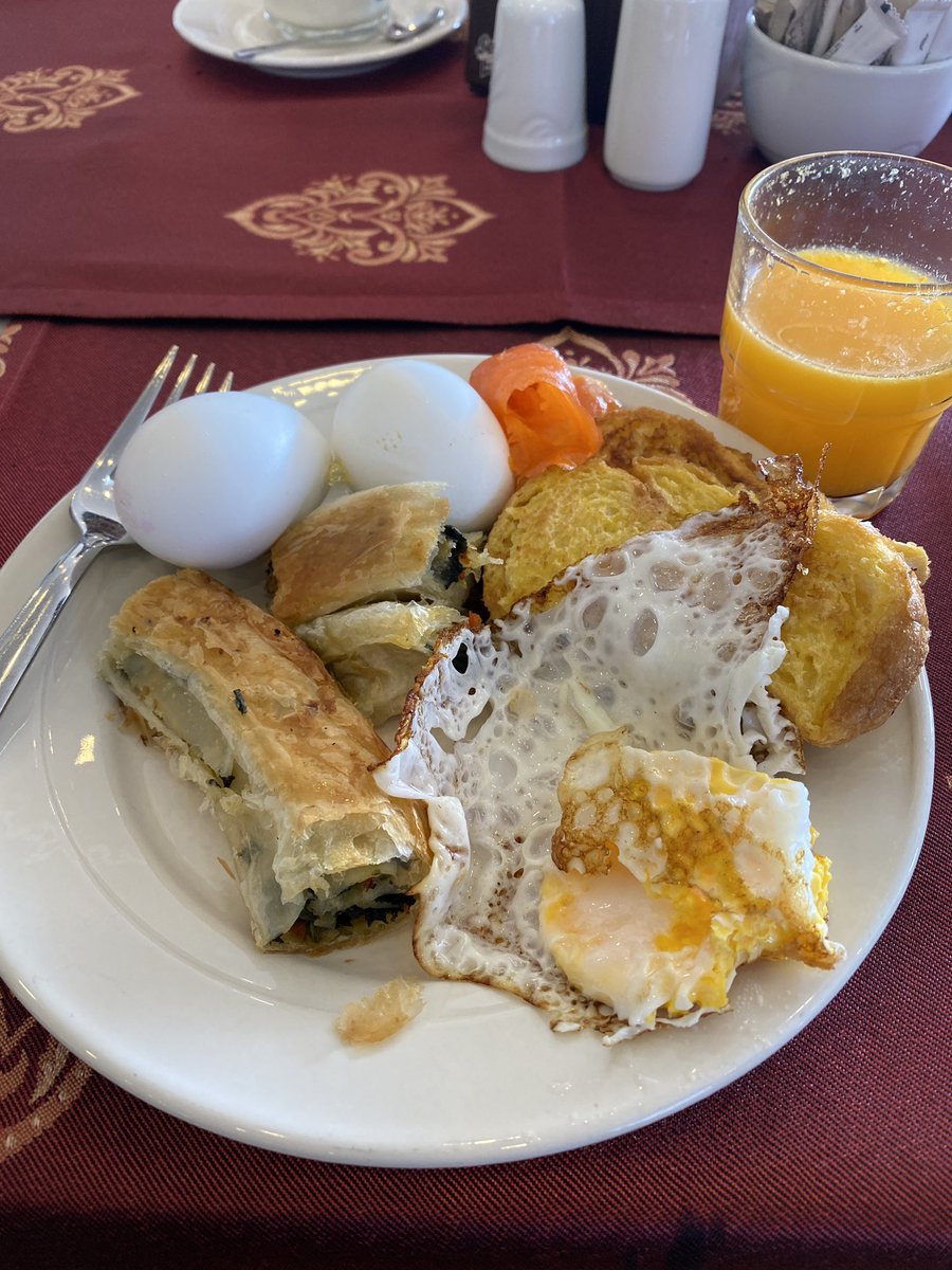 BhavikK11's tweet image. . @gauravkapur breakfast with champions 😉 #breakfastwithchampions @SkodaIndia