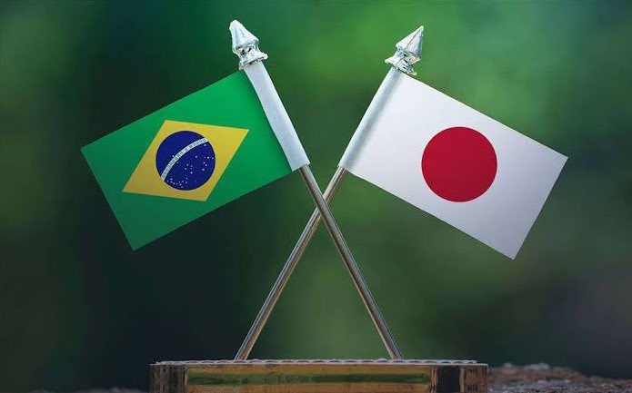 🚨URGENTE: Após encontro do presidente Lula com o primeiro-ministro japonês, Fumio Kishida, Japão anuncia que pode isentar brasileiros de visto para entrada no país.