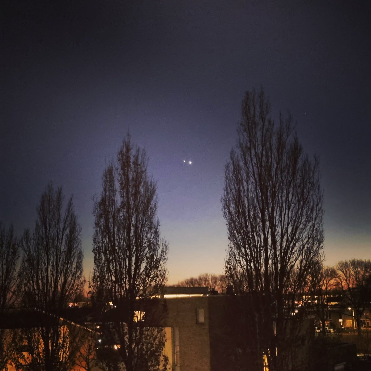 #mei_nmooistefotos #nacht #Bruggebynight #jupiter #venus mooie momenten