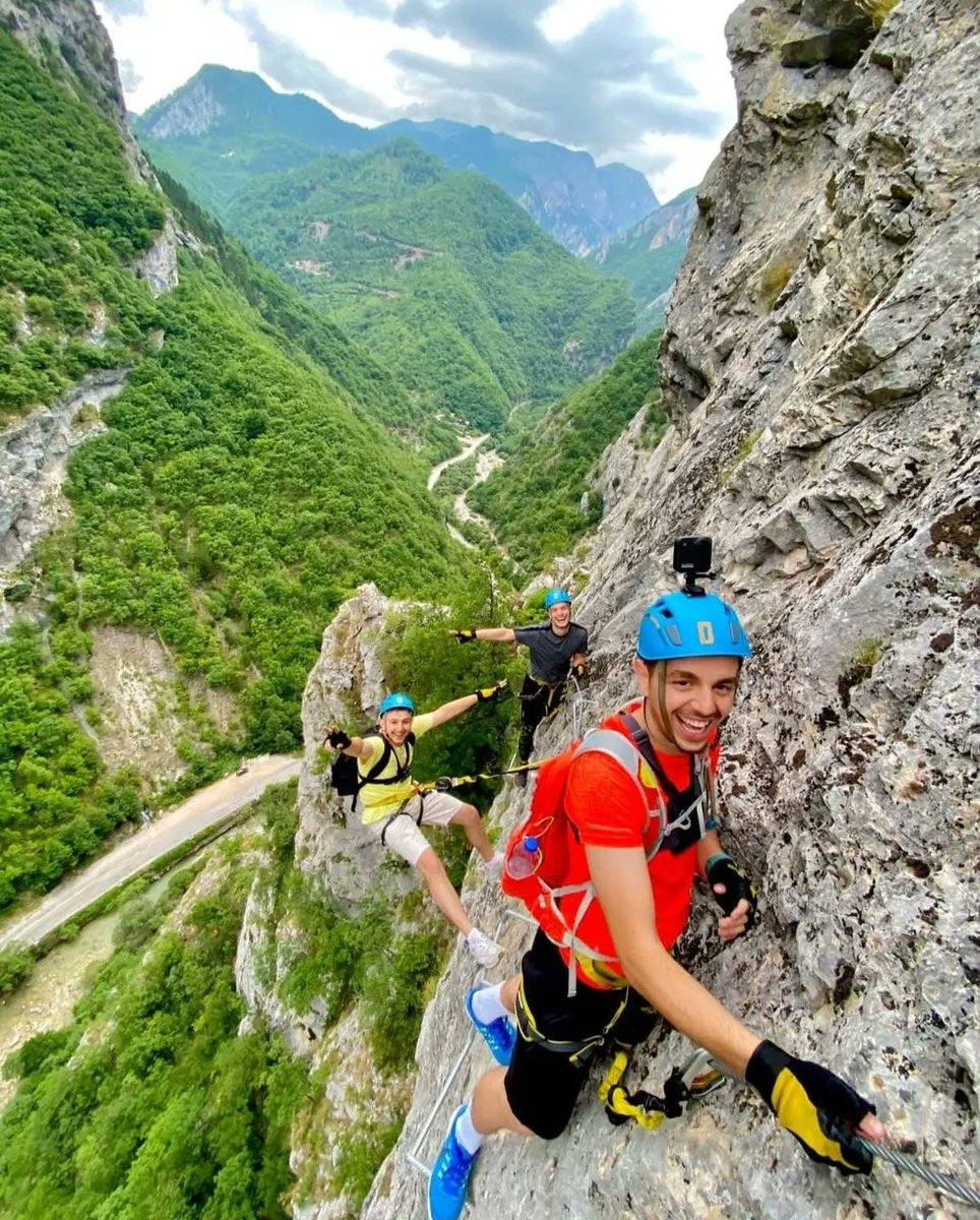 Make your weekend full of adventure 🥇🇽🇰🧗‍♀️🧗‍♂️💚🌞
°
Insta: @viaferratapeje
°
#visitpeja #pejatourism #peja #viaferrata #ferrata #outdoors #experience #naturlovers #travel #kosova #visitkosova #rugovacanyon #destination #travelinspiration #adventure