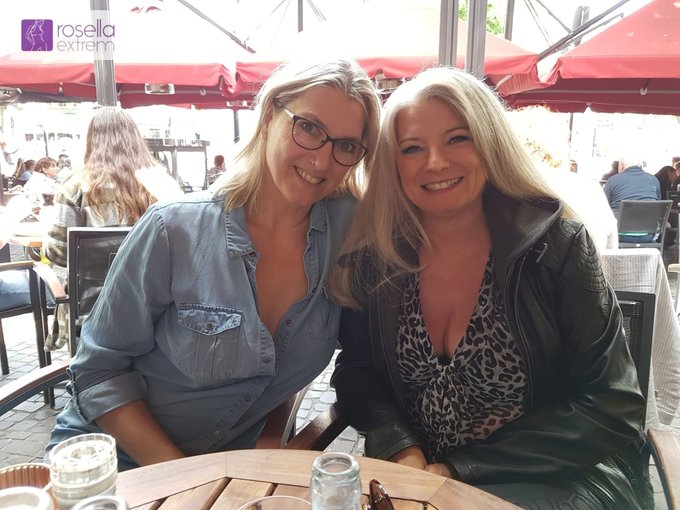 Sch&ouml;nen Guten Morgen. Habe mich gestern mit der S&uuml;ssen Alina getroffen. Haben uns gut verstanden und<a href="/tag/actress"class="tags"><span>#actress</span></a><a href="/tag/bestfriends"class="tags"><span>#bestfriends</span></a><a href="/tag/milf"class="tags"><span>#milf</span></a><a href="/tag/froheweihnachten"class="tags"><span>#froheweihnachten</span></a>