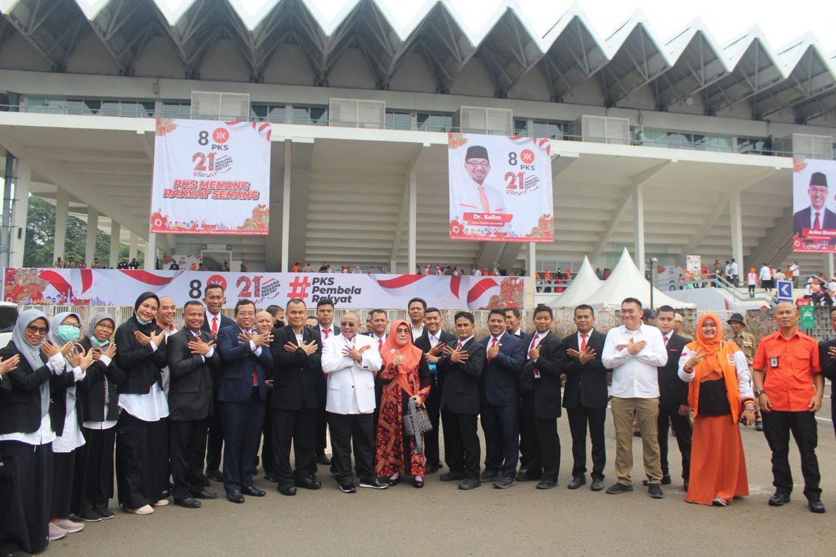Sejak 2004 hingga saat ini, PKS Pembela Rakyat selalu lolos Parliementary Treshold dan mendudukan putra-putri terbaiknya di DPR RI. #Milad21PKS