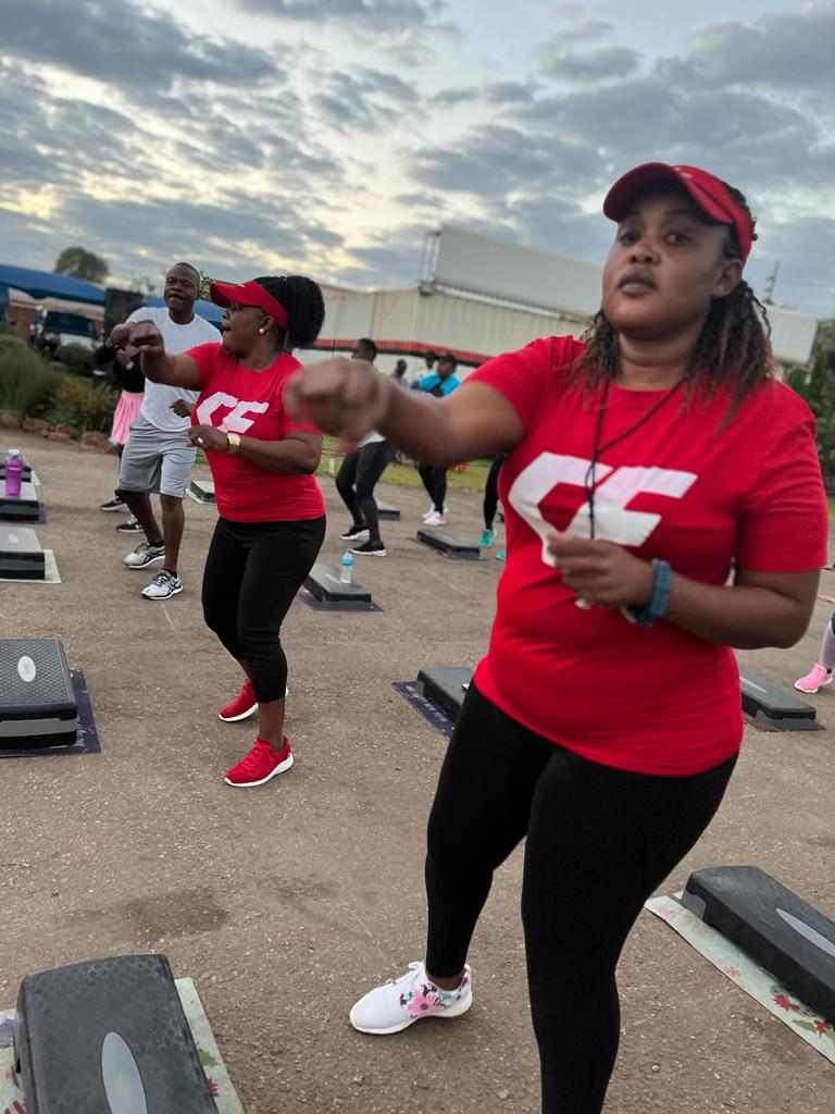 CelofitnessZ's tweet photo. WAFA WAFA Super Step Aerobic Session this morning with coach Marcelo and coach Craig. Remember Celofitness is committed to make sure your body goals are a reality. Join us today.
#JoinCF
#WafaWafa
#SuperStep https://t.co/2J3Zteyevl