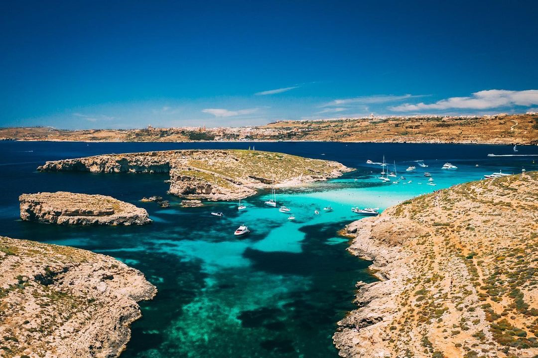 Escape to paradise with a visit to the Blue Lagoon & Crystal Lagoon on the islands of Comino & Gozo

#explorer #wanderer #wanderlust #doyoutravel #goexplore #lovetotravel #wonderfulplaces #roamtheplanet #travellifestyle #visitmalta #maltaisland #cominoisland #visitbluelagoonmalta