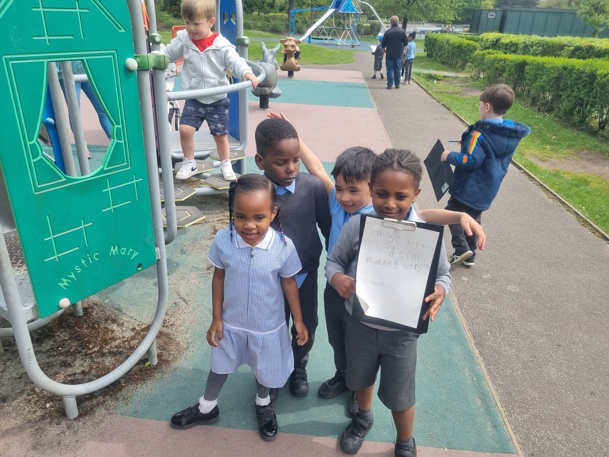 MissToner2's tweet image. P1 &amp;amp; 2/1 have been learning to use tally marks to gather information. Last week we worked in groups to count things that interested us in Victoria Park #outdoorlearning #datahandling #localarea