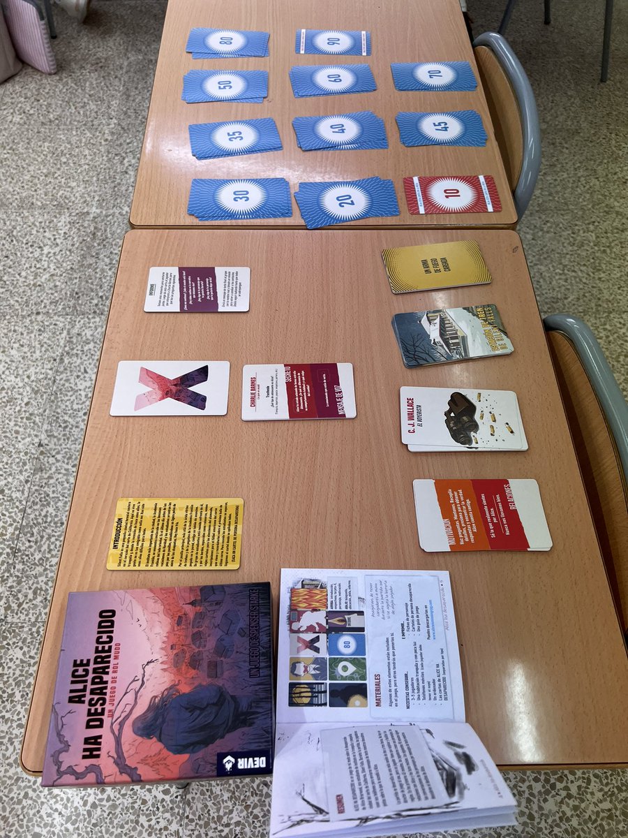 Empezamos fuerte hoy con @OscarRecioColl <a href="/MaecenasEyC/">Maecenas Educación</a> 🤫😱#aliceismissing #rol