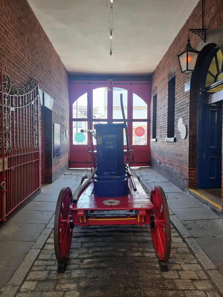 CuriouslySanjay's tweet photo. #throwbacksaturday #throwbackweekends #tbs #tbw
Last weekends visit to #Sheffield City Centre's @NESMUSEUM worth a visit! Excellent exhibits about the men and women who go in harms way to keep us safe at all times https://t.co/qPzGcvtwRP