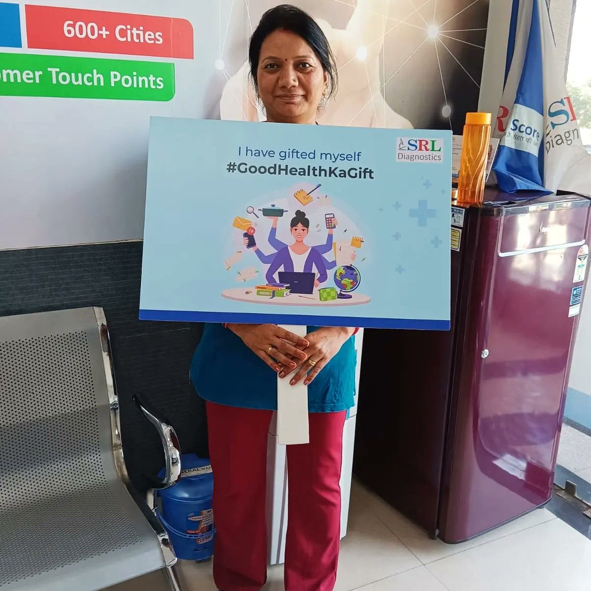 agilusDx's tweet photo. Moms from all over India are walking into their nearby SRL centres to get themselves tested with our Mother Care Package, specially curated for mothers at just Rs 1,000. 
Visit #SRLDiagnostics and avail this offer to keep your health in check. #mothersday #healthcare #diagnostics https://t.co/fWVXNPGPFA