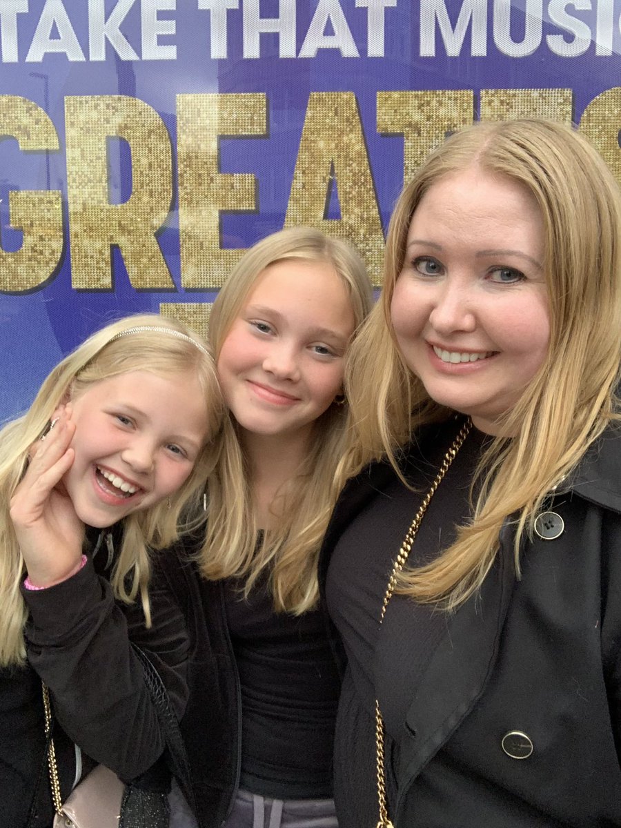 Me and my girls loved <a href="/Greatest_Days/">Greatest Days</a> musical <a href="/PalaceAndOpera/">Palace & Opera Mcr</a> <a href="/GaryBarlow/">Gary Barlow</a> <a href="/takethat/">Take That</a> #GreatestDays