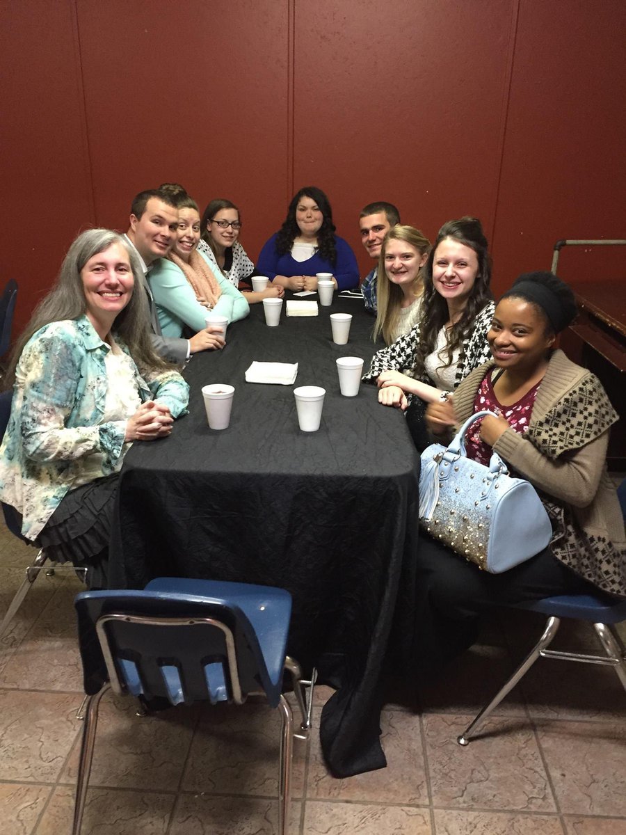 alyssaowens915's tweet photo. I cringe looking at these. #exupc #exupci #exapostolic https://t.co/Q62HeA6GrC
