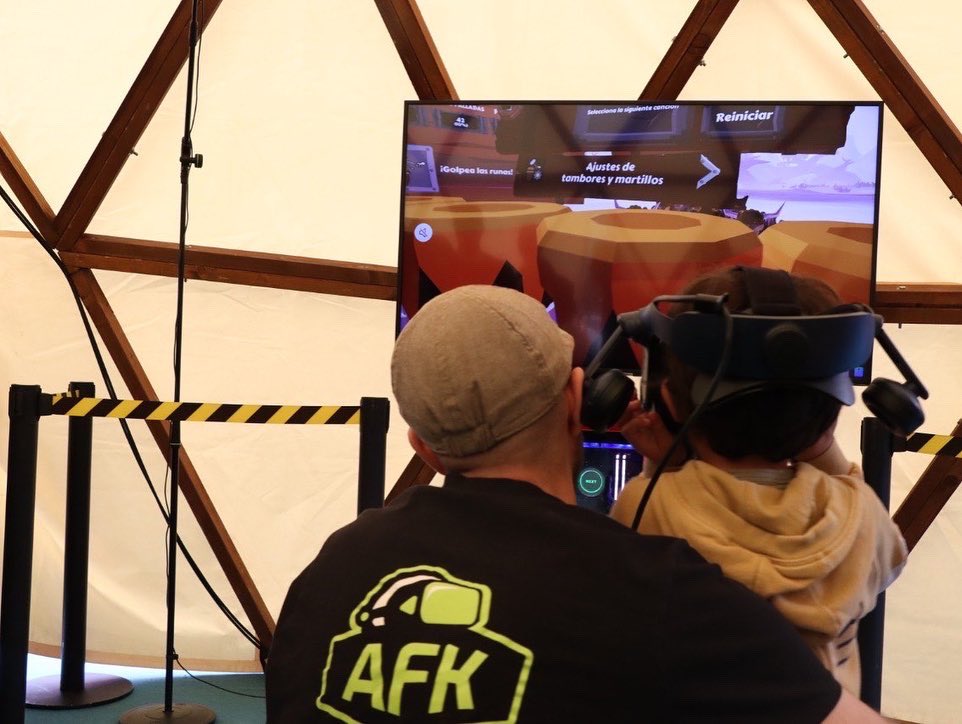 FiradeManresa's tweet image. - Ponència i test del Manresa Street Circuit amb simuladors a càrrec de @lopeznorman44
- Realitat virtual amb #afkvirtualevents
- Experiments, tecnologia i motor amb @dynamics_upc i @racing_synergy