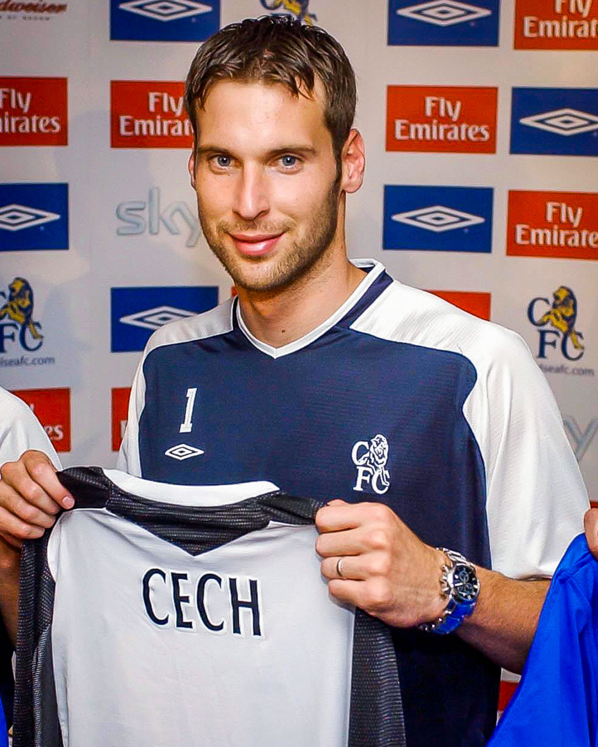 Happy Birthday to Premier League Hall of Famer, Petr Cech!    