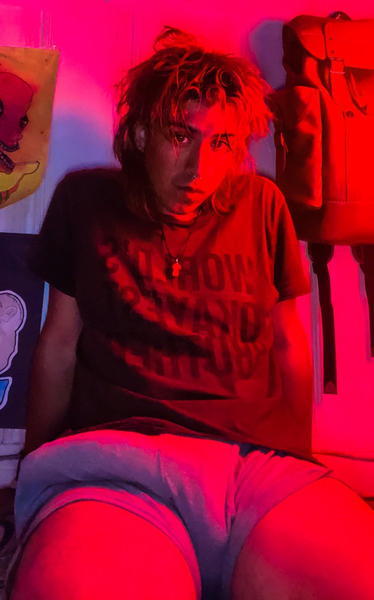 DjinnOzera's tweet photo. High asf and gaming, would u come take care of me ? #softboynsfw #nsfw #hugecock #hugesize #stoner #lewd #lewdfemboy https://t.co/yFue7jRxEl