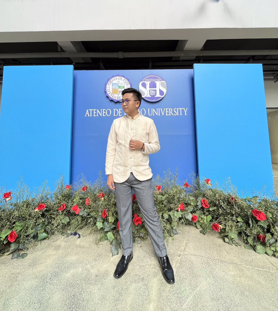 xchantayab's tweet photo. Ateneo de Davao University
2023 Commencement Exercises 
Senior High School

👔: @Ranie
📸: @Micha https://t.co/s1YyIcWP7c
