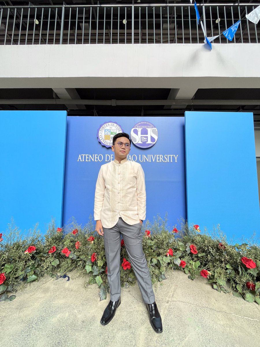 xchantayab's tweet photo. Ateneo de Davao University
2023 Commencement Exercises 
Senior High School

👔: @Ranie
📸: @Micha https://t.co/s1YyIcWP7c