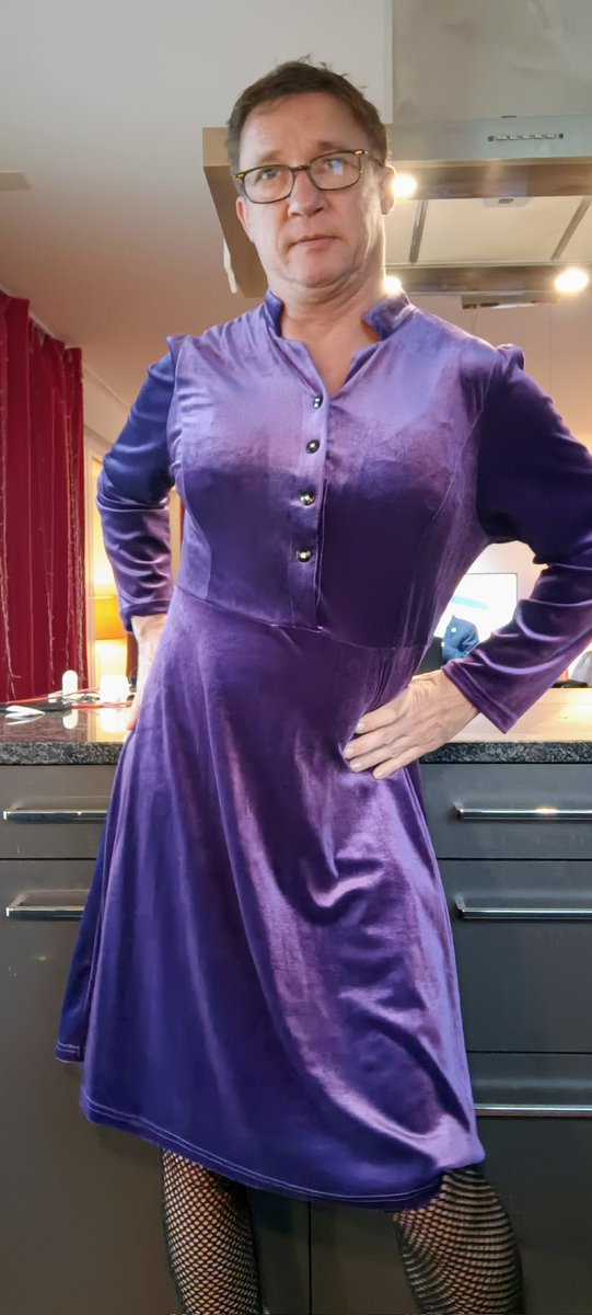 AndreaMoreau11's tweet photo. Beta Boys wie ich gehören in Weiberfummel oder? Ich sehe so richtig schwul dumm fickbar aus in BH und Strapsen und mit Schwanz im Mund und Arsch sehe ich am besten aus oder? RT wenn du das auch so siehst. #cockwhore #Sissy #cumdump #Gayslut
 #cocklover #betaboys #PVCSlut #Sissy https://t.co/h3Eyx9xoYi